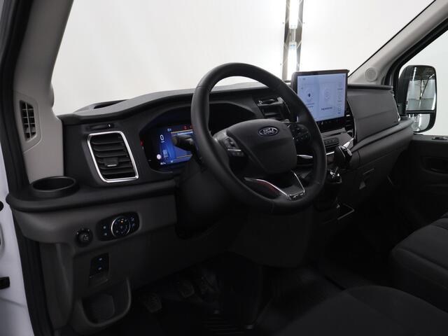Ford TRANSIT 350 | 2.0 TDCI | L3 H2 | TREND | DUBBEL CABINE | 6-ZITS | CAMERA | VOORRUITVERWARMING | TREKHAAK 2500 KG AHW | AIRCO | CARPLAY ANDROID AUTO | CRUISE CONTROL | LAADRUIMTE PAKKET