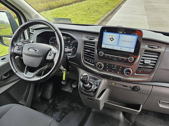 Ford TRANSIT 350 2.0 TDCI L3H2 airco, navi, pdc, camera, trekhaak, cruise