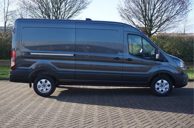 Ford TRANSIT 350L 130PK AUT L3H2 BPM VRIJ!! Sync4 Navi, 360 Camera, LM Velg, Trekhaak!! NR. A96