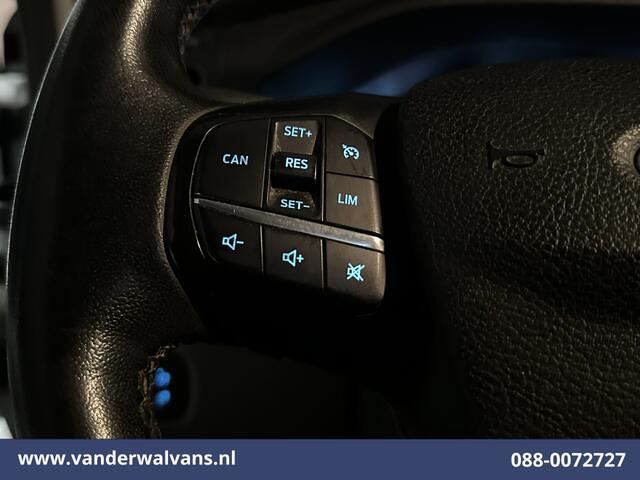 Ford TRANSIT 2.0 TDCI 170pk L3H2 Euro6 Airco | Camera | Apple Carplay | Cruisecontrol | 2500kg Trekhaak Android Auto, Verwarmde voorruit, Parkeersensoren, Bijrijdersbank