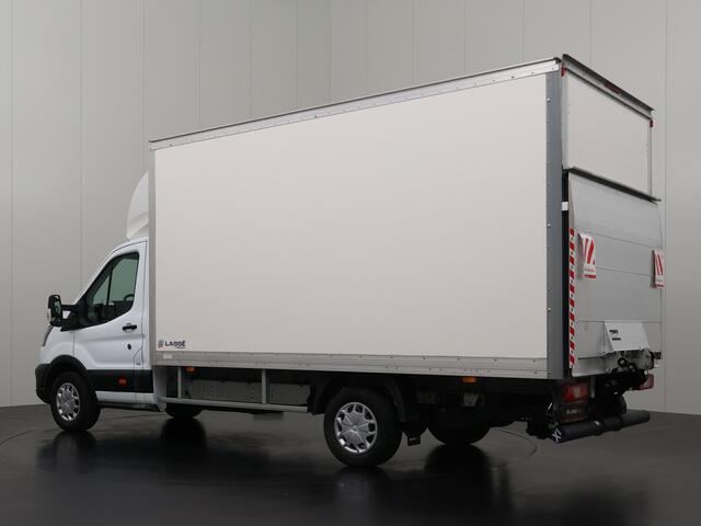 Ford TRANSIT 2.0TDCi 130PK Bakwagen | Laadklep | Euro 6 | Dakspoiler | Airco | Cruise | 3-Zit