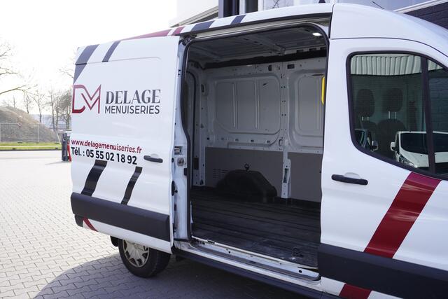 Ford TRANSIT 2.0 TDCI 130PK L2H2 EURO 6 - Airco - Cruise - PDC - ¤15.900,- Excl.