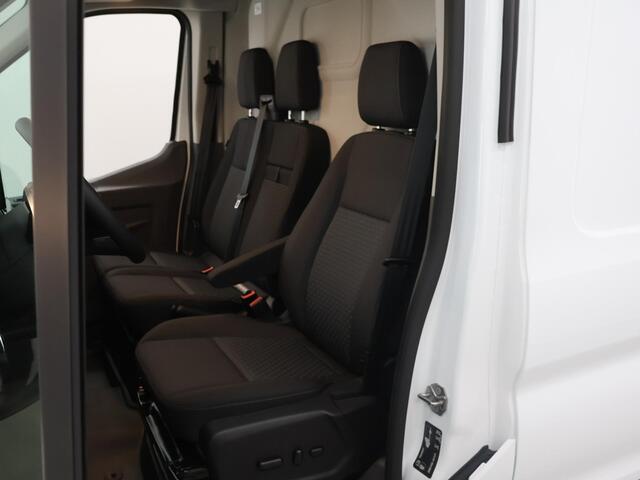 Ford TRANSIT 350 | 2.0 TDCI | L3 H2 | TREND | TREKHAAK 2500 KG AHW | CLIMATE CONTROL | NAVIGATIE | PARKEERSENSOREN V+A | CRUISE CONTROL | BIJRIJDERSBANK | LAADRUIMTE PAKKET | APPLE CARPLAY / ANDROID AUTO | STOEVERWARMING | VOORRUITVERWARMING