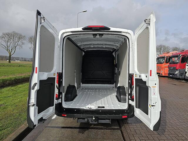 Ford TRANSIT 350 2.0 TDCI L3H2 Trend NIEUW! Navi Camera Trekhaak