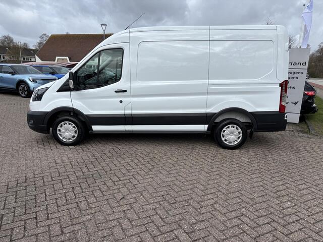 Ford TRANSIT 310 2.0 TDCI L2H2 Trend | SCI | 130pk Cruise control | Voorruit verwarming | Parkeersensoren | 3 zits | Bluetooth