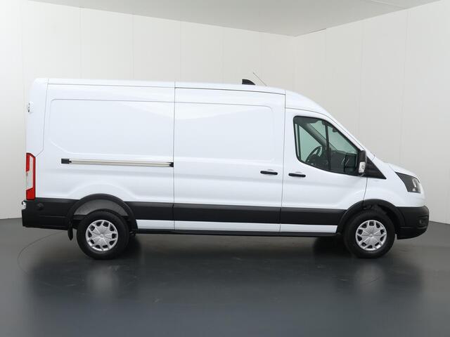 Ford TRANSIT 350 | 2.0 TDCI | L3 H2 | TREND | TREKHAAK 2500 KG AHW | CLIMATE CONTROL | NAVIGATIE | PARKEERSENSOREN V+A | CRUISE CONTROL | BIJRIJDERSBANK | LAADRUIMTE PAKKET | APPLE CARPLAY / ANDROID AUTO | STOEVERWARMING | VOORRUITVERWARMING