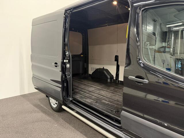 Ford TRANSIT 310 2.0 TDCI L2H2 Trend Automaat Airco Bluetooth Camera Cruise Control Navi