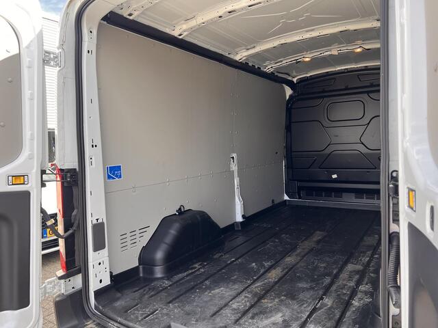 Ford TRANSIT 350 2.0 TDCI L3H2 Trend | SCI | 130pk | SYNC 4 | Apple Carplay | Android Auto |