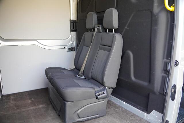 Ford TRANSIT 2.0 TDCI 185PK Automaat L3H3 Limited Side Assist