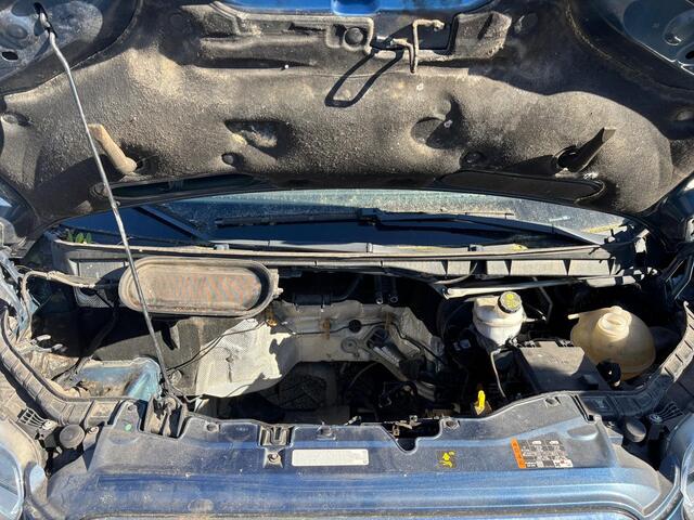 Ford TRANSIT 330 2.0 TDCI L3H2 Trend | 3 Zitplaatsen | Trekhaak | Parkeer Camera | LET OP MOTOR STUK