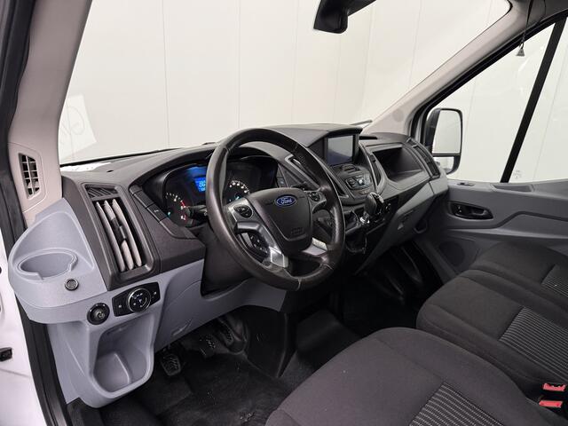 Ford TRANSIT 2.0TDCi 130PK L3H2 | Navigatie | Airco | Cruise | 3-Zits