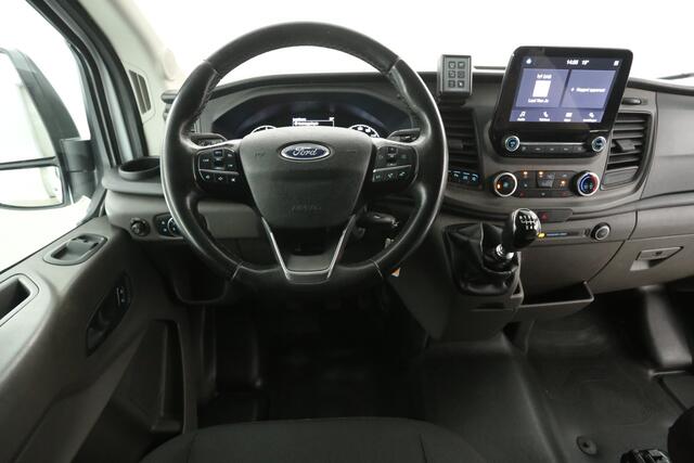 Ford TRANSIT 2.0 TDCI 170PK L2H2 | 2800kg Trekgew. | Traanplaat | Trekhaak | Airco | Camera | Cruise | Carplay | Parkeersens.