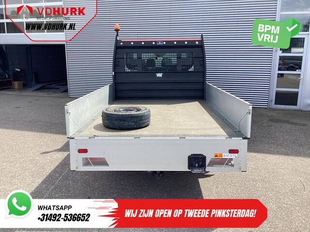 Ford TRANSIT 2.0 TDCI 130 pk DC Dubbel Cabine Open Laadbak/ 7 Pers./ 3.0t Trekverm./ Carplay/ Cruise/ Climate/ Pick Up