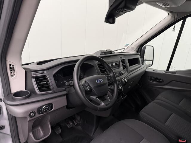 Ford TRANSIT 2.0TDCi 130PK L3H2 | Airco | Cruise | 3-Zits | Betimmering