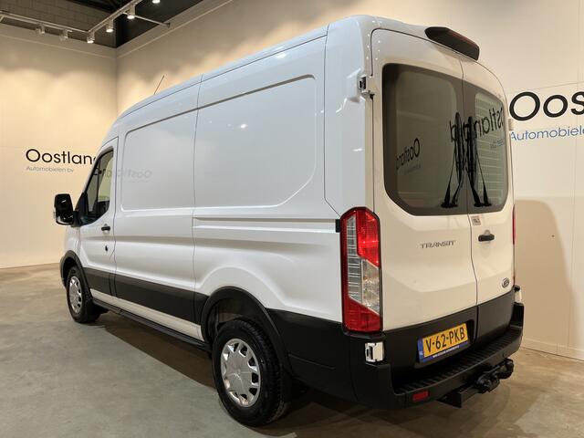 Ford TRANSIT 350 2.0 TDCI L2H2 Trend 170 PK / Euro 6 / Airco / Cruise Control / Trekhaak / 3-Zits