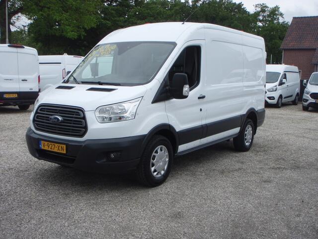 Ford TRANSIT 350 L2H2 zeer nette Trend 75780 km bj 2019
