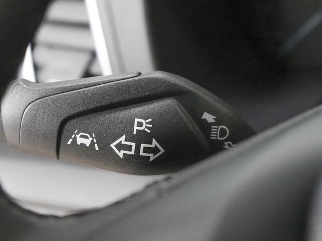Ford TRANSIT 310 2.0 TDCI L2H2 Trend Automaat Navigatie Trekhaak 360° Camera Airco Cruise DAB+