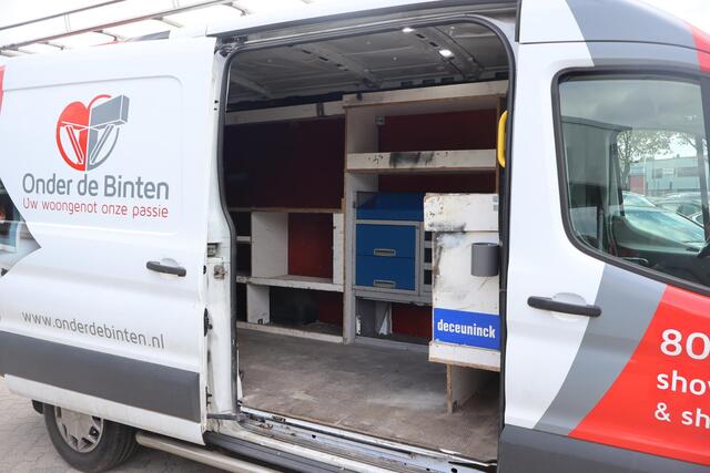 Ford TRANSIT 350 2.0 TDCI L3H2 Trend | Glaswagen | Navigatie | Pdc voor en achter