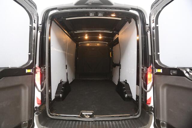Ford TRANSIT 2.0 TDCI L2H2 | Airco | Cruise | 3 Zits | Carplay | Camera | Parkeersens.