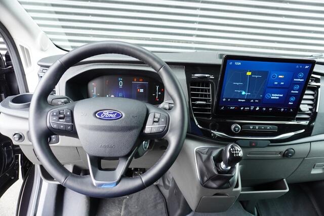 Ford TRANSIT 350 2.0 TDCI L3H2 Limited 2x Schuifdeur 3500kg Trekhaak Apple Carplay 360° Camera LED Digitaal Dashboard Sidesteps Navigatie Stoel + stuur verwarming