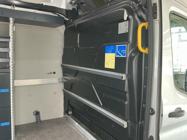 Ford TRANSIT 350 2.0 TDCI L3H3 Limited 126.500 KM | Volledig ingerichte Laadruimte | Trekhaak | Full Options | BPM VRIJ! | ideaal voor Camper Ombouw! WORDT VERWACHT!