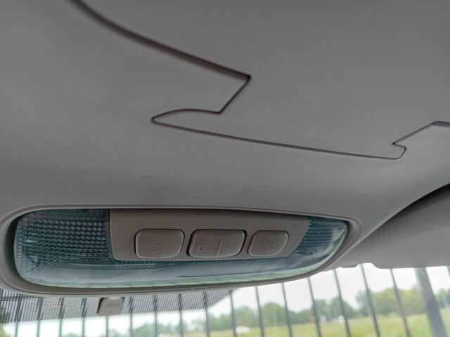 Ford TRANSIT CONNECT 100pk L2 Trend Automaat Navi Trekhaak Navi PDC achter Camera Cruise Control