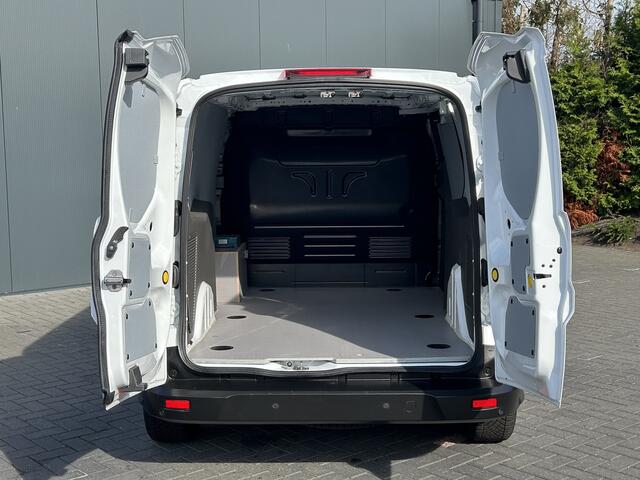 Ford TRANSIT CONNECT 1.5 EcoBlue Automaat Trend / L2H1 / 1e EIG. / AIRCO / CRUISE / NAVI / STOELVERWARMING / CAMERA / BLUETOOTH