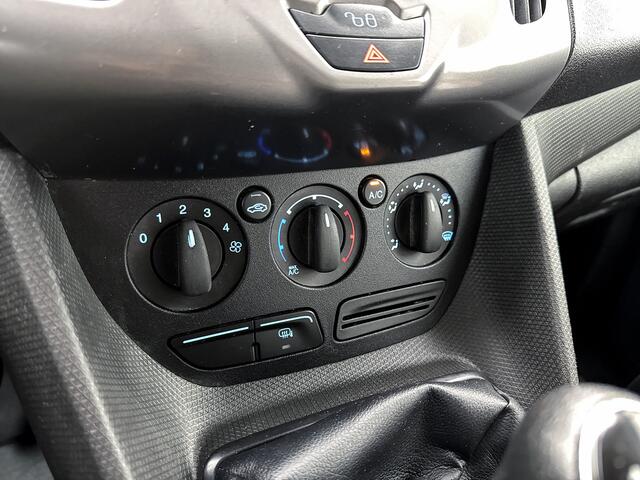 Ford TRANSIT CONNECT 1.6 TDCI L2 Trend Trekhaak Airco Imperiaal Inrichting