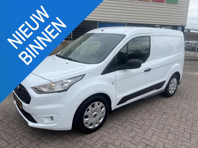 Ford TRANSIT CONNECT 1.0 Ecoboost L1 Trend Airco. navi. A- camera, PDC. Erg goed onderhouden. zuinige benzine motor, uitneembare betimmering.