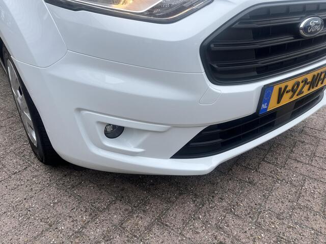 Ford TRANSIT CONNECT 1.0 Ecoboost L1 Trend Airco. navi. A- camera, PDC. Erg goed onderhouden. zuinige benzine motor, uitneembare betimmering.