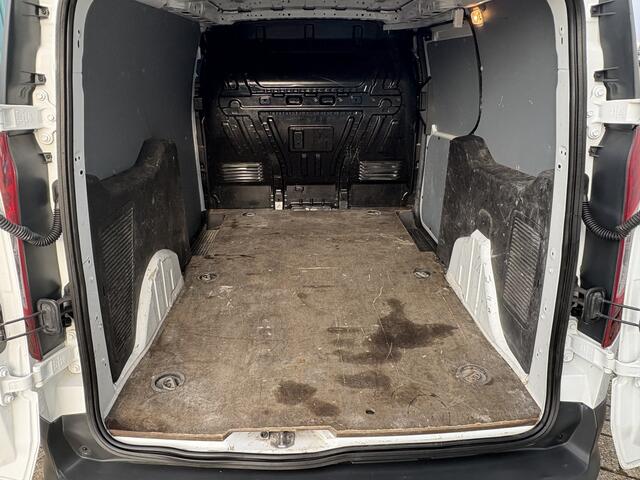 Ford TRANSIT CONNECT 1.5 101Pk TDCI L2 Trend / Cruise / Airco / SCHUIFDEUR / Trekhaak / Apk t/m 19-03-2026