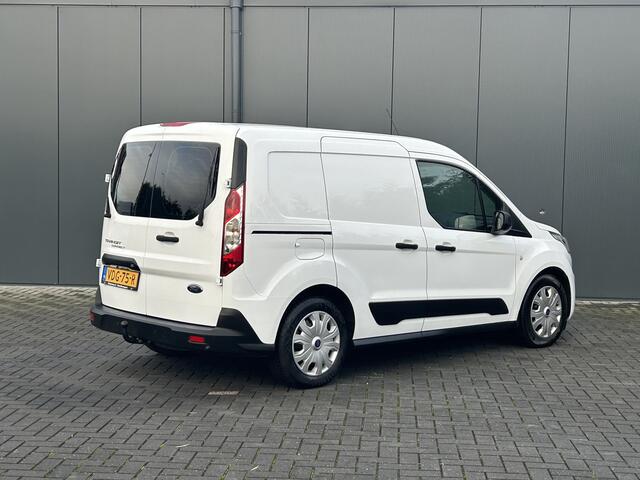 Ford TRANSIT CONNECT 1.5 EcoBlue / L1H1 / 1e EIG. / 93.218 KM !! / TREKHAAK / AIRCO / CRUISE / NAVI / CAMERA / 3-ZITS / APPLE CARPLAY