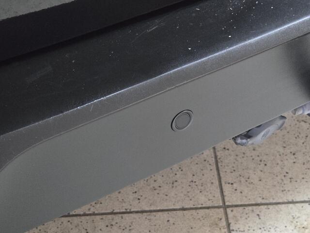 Ford TRANSIT CONNECT 1.0 Ecoboost L2 Trend/ Zij-Schuifdeur Rechts/ Camera/ Trekhaak/ Voorruitverw./ Airco/ Navi/ Cruise/ Bluetooth/ Multi.LEDER.Stuur/ Elek.Pakket/ Isofix/ PDC Achter.