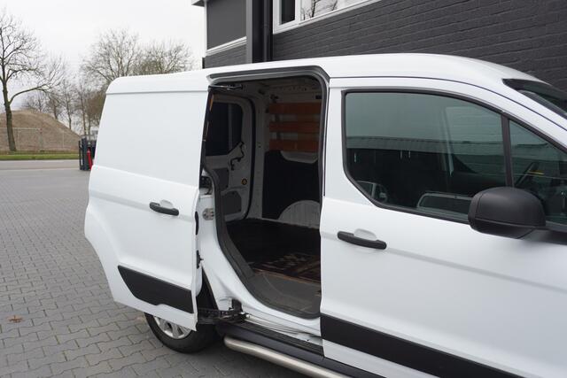 Ford TRANSIT CONNECT 1.5 EcoBlue 100PK EURO 6 - Airco - Cruise - Trekhaak - ¤9.900,- Excl.