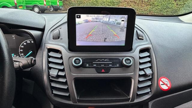 Ford TRANSIT CONNECT 1.5 TDCI 74KW 100PK L2 MAXI EURO 6 NAVIGATIE/ CAMERA/ TREKHAAK/ 100% DEALERONDERHOUDEN