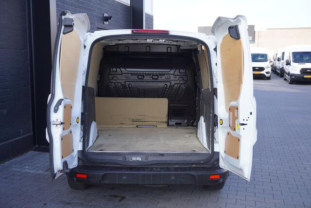Ford TRANSIT CONNECT 1.5 EcoBlue 100PK EURO 6 - Airco - Navi - Cruise - ¤ 11.950,- Excl.