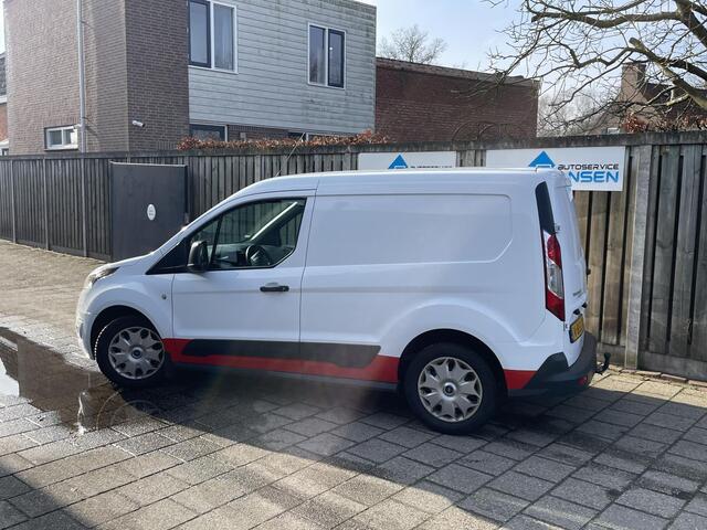 Ford TRANSIT CONNECT 1.5 TDCI L1 Trend Nieuwe Koppeling, Trekhaak