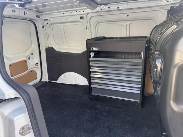 Ford TRANSIT CONNECT 1.5 EcoBlue L2 Trend 100pk | Achteruitrijcamera | Licht metalen Velgen | Bluetooth | 3 persoons |