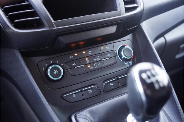 Ford TRANSIT CONNECT 1.0 Benzine L2, AIRCO, TREKHAAK, INCL. BTW