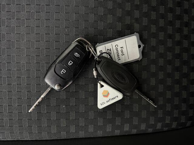 Ford TRANSIT CONNECT Lang Automaat | Navigatie | Camera | Airco | Cruise | Betimmering