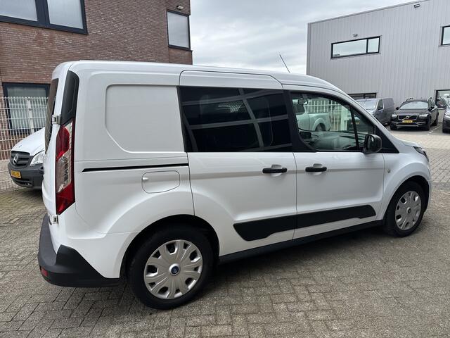 Ford TRANSIT CONNECT 1.0 Ecoboost L1 Limited Airco,Navi,Camera,Pdc,3 pers,Enz