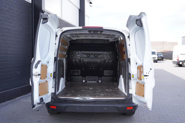 Ford TRANSIT CONNECT 1.5 EcoBlue 100PK EURO 6 - Airco - Navi - Cruise - ¤9.900,- Excl.