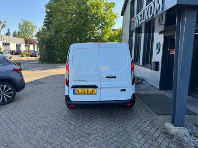 Ford TRANSIT CONNECT 1.5 TDCi Airco, 3-pers, verwarmde voorruit, navi, camera, Schuifdeur,