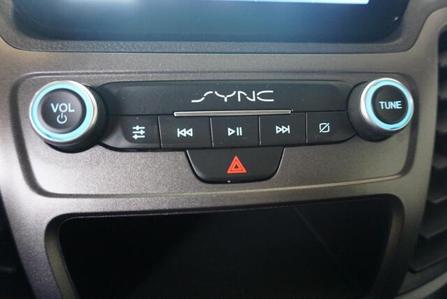 Ford TRANSIT CONNECT 1.5 EcoBlue L2 Trend Navigatie Airco DAB+ Parksensoren Camera Bluetooth Apple Carplay Android auto 3Zits