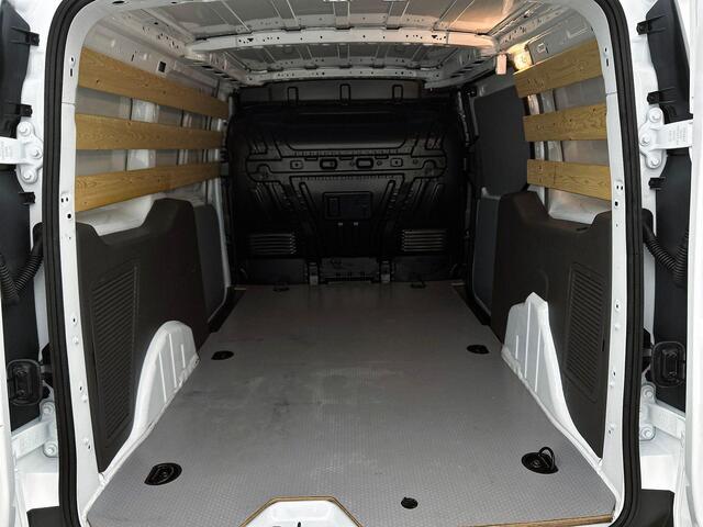 Ford TRANSIT CONNECT 1.5 L2 Trend Automaat Navi Airco Parkeersensoren Cruise Control 3Zits Camera