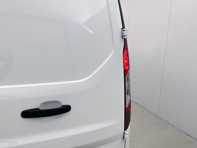 Ford TRANSIT CONNECT 1.5 L2 Trend Automaat Navi Airco Parkeersensoren Cruise Control 3Zits Camera