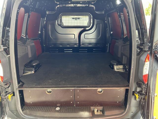 Ford TRANSIT COURIER 1.5 TDCI NAVI CLIMA MARGE EURO 6