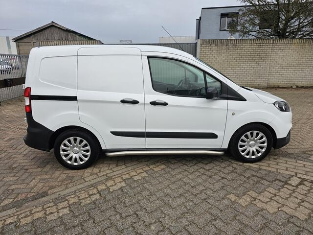 Ford TRANSIT COURIER 1.5 TDCI Trend Dura.Apk,Nap,Airco