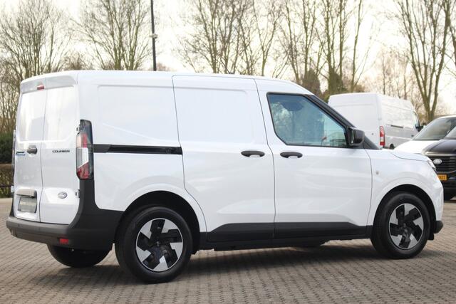 Ford TRANSIT COURIER E-Transit Trend | 44kWh | 100kW/136pk | Winterpack | Camera | Cruise | Sync 4 13" | Carplay/Android | Lease 466,- p/m