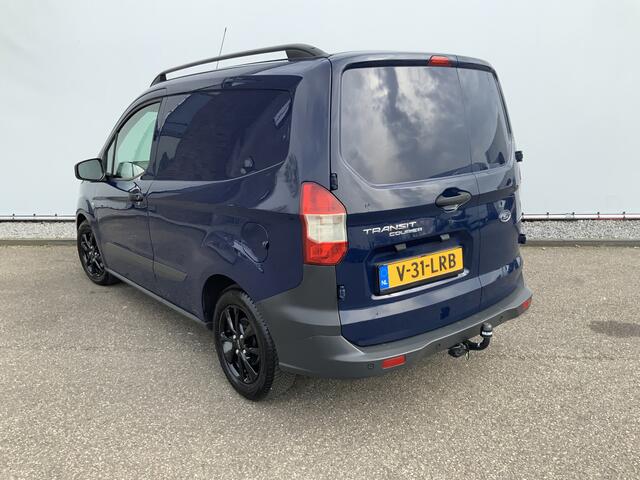Ford TRANSIT COURIER 1.0 Limited EcoBoost S&S BENZINE Airco Cruise Navi Trekhaak 850 kg Alu Velg Euro 6